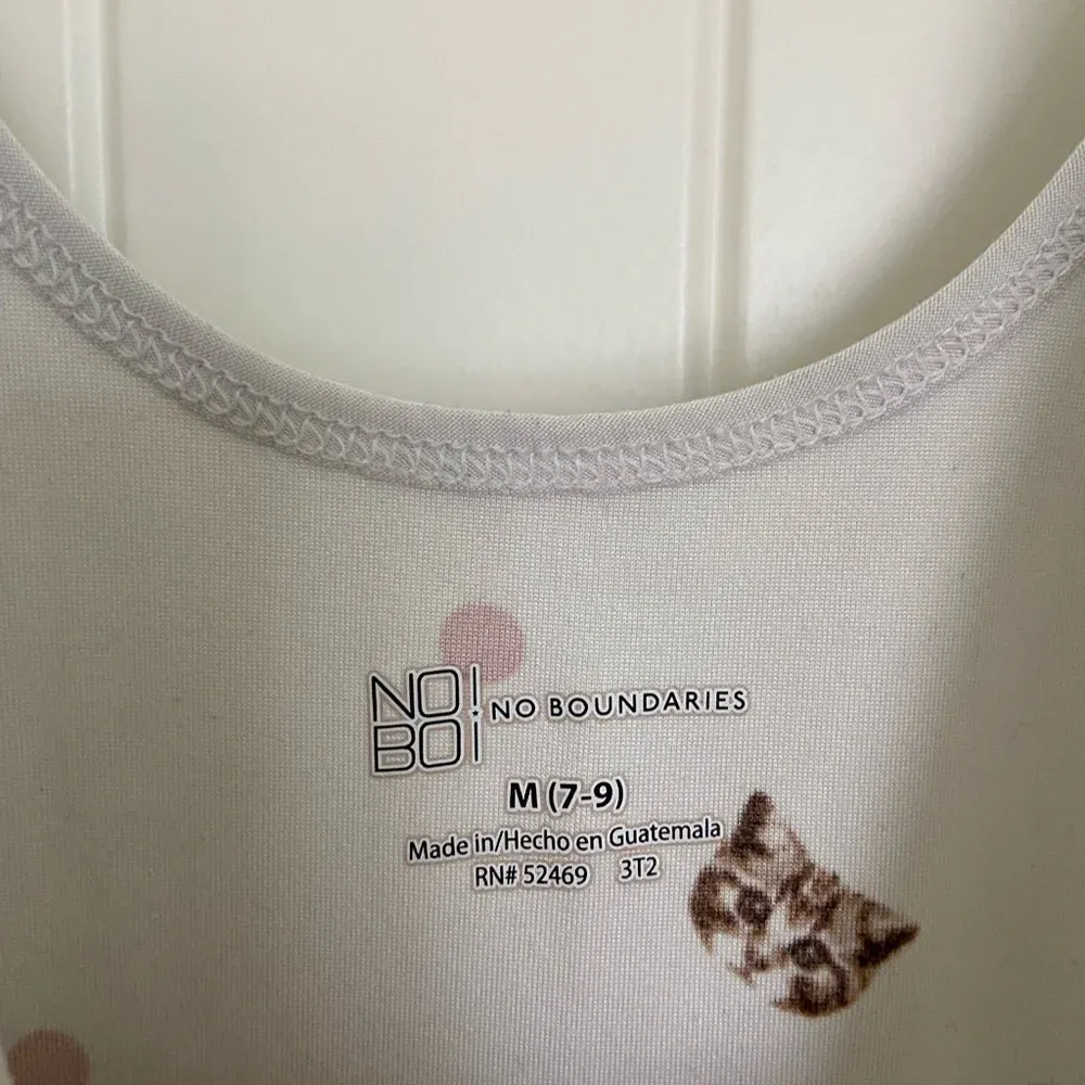 No Boundaries junior’s white cat patterned soft tank‎ top — medium - Image 3