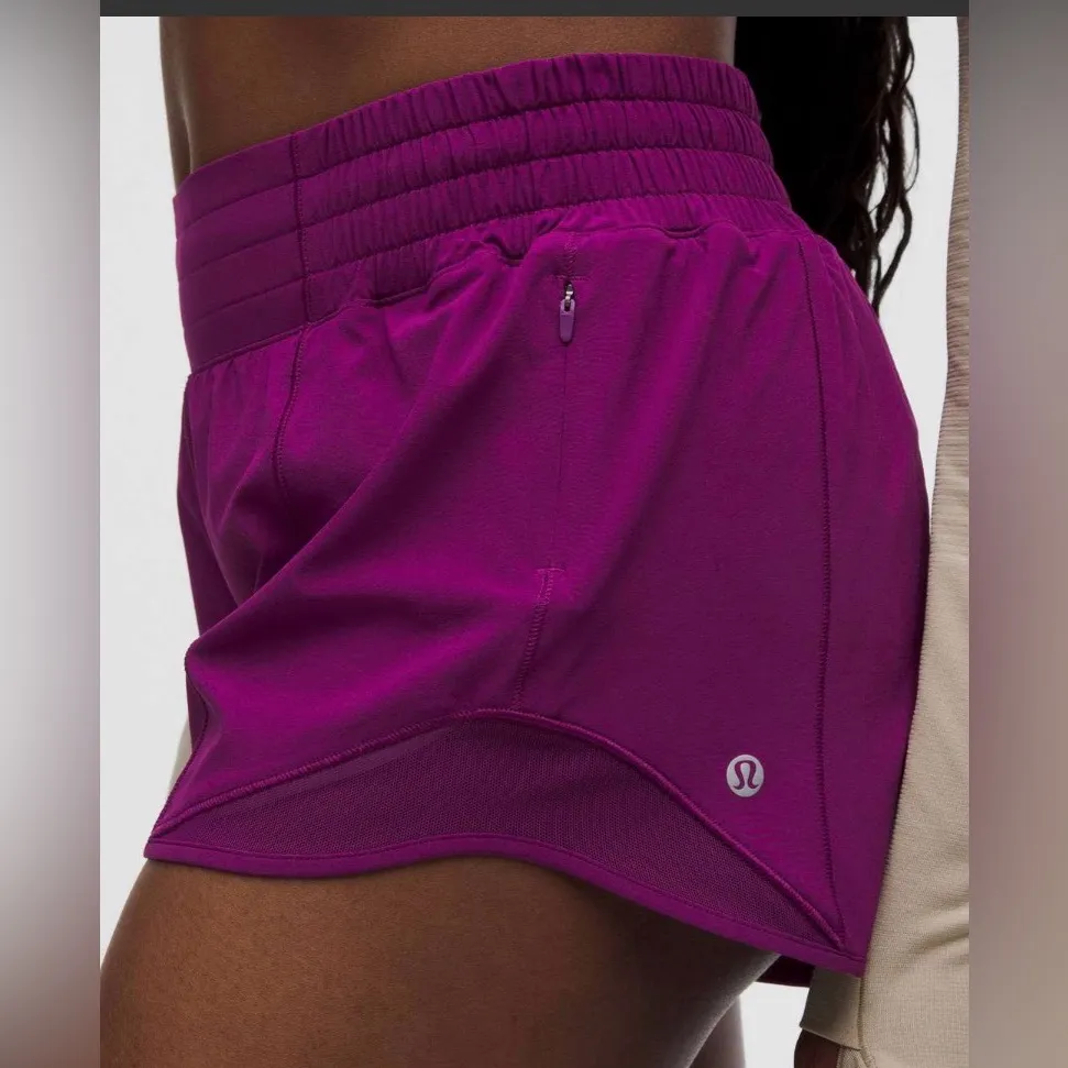 lululemon Hotty hot high rise Shorts - Image 2