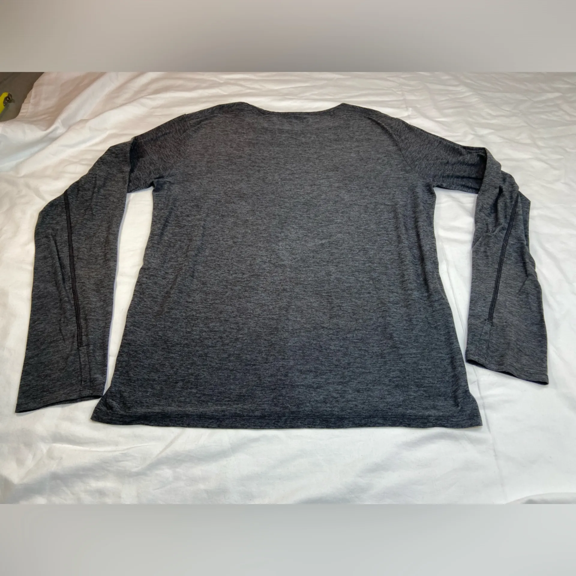 Outdoor Voices All Day‎ Long Sleeve Top Thumb Holes Size Medium - Image 7