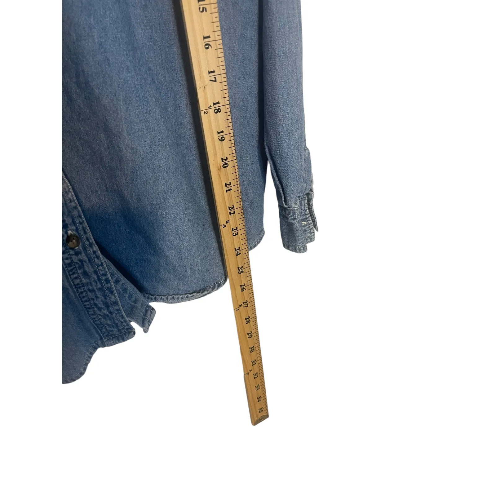 Looney Tunes Vintage 90s Large Tweety Bird Embroidered Denim Button Up - Image 9