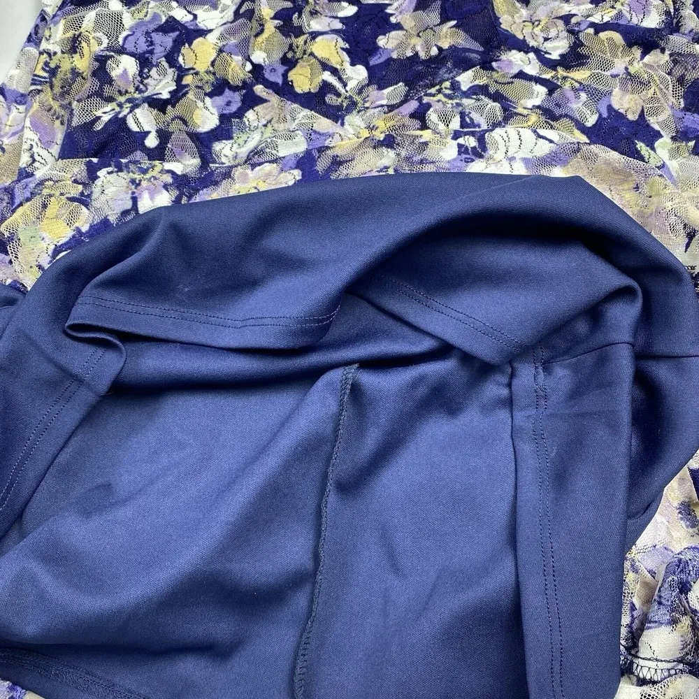 Rabbit Rabbit Rabbit Midi Dress Womens Size 12 Soft Floral Lace V - Image 7