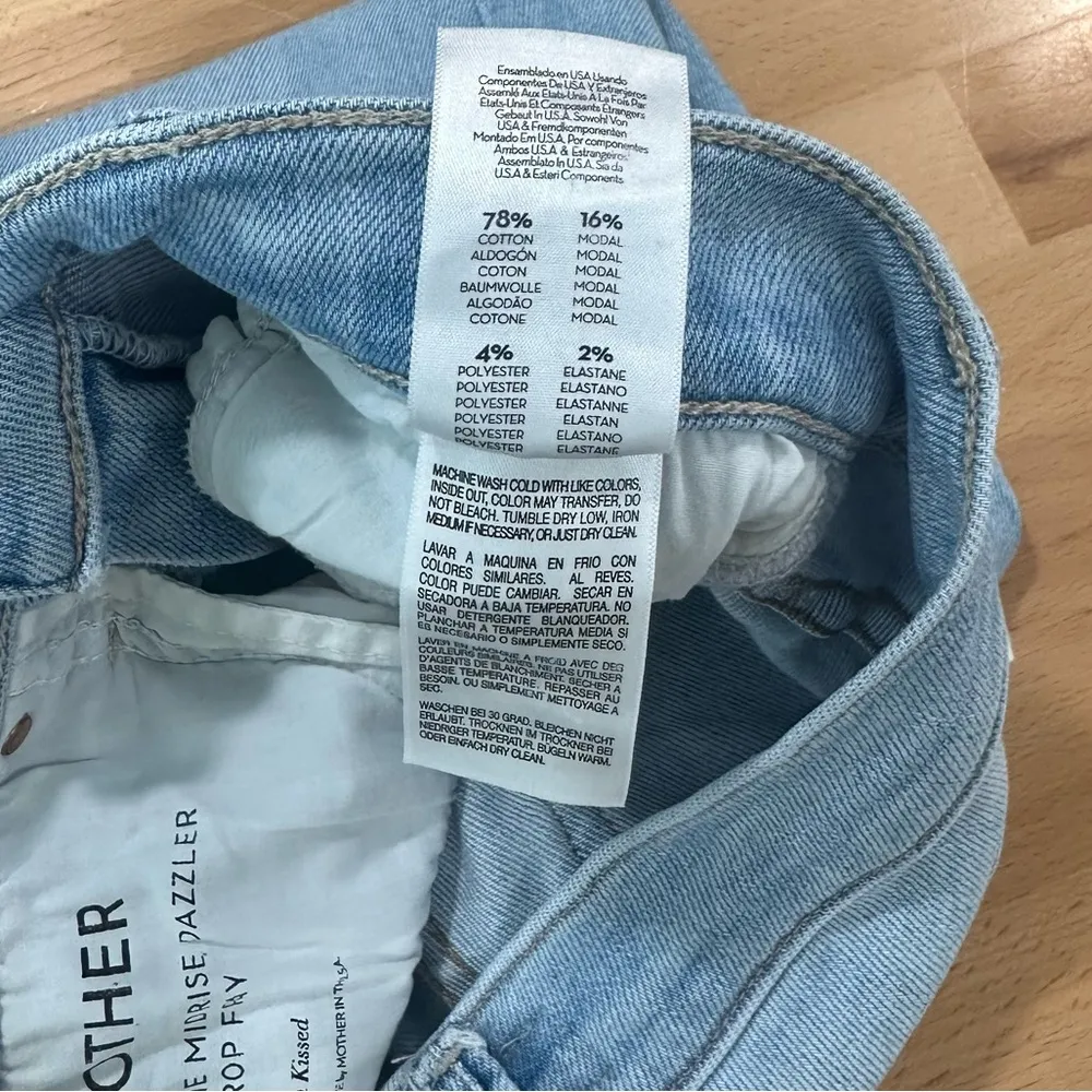 Mother Denim The Mid Rise Dazzler Ankle Fray Jean in Sun Kissed size 24 Blue - Image 10