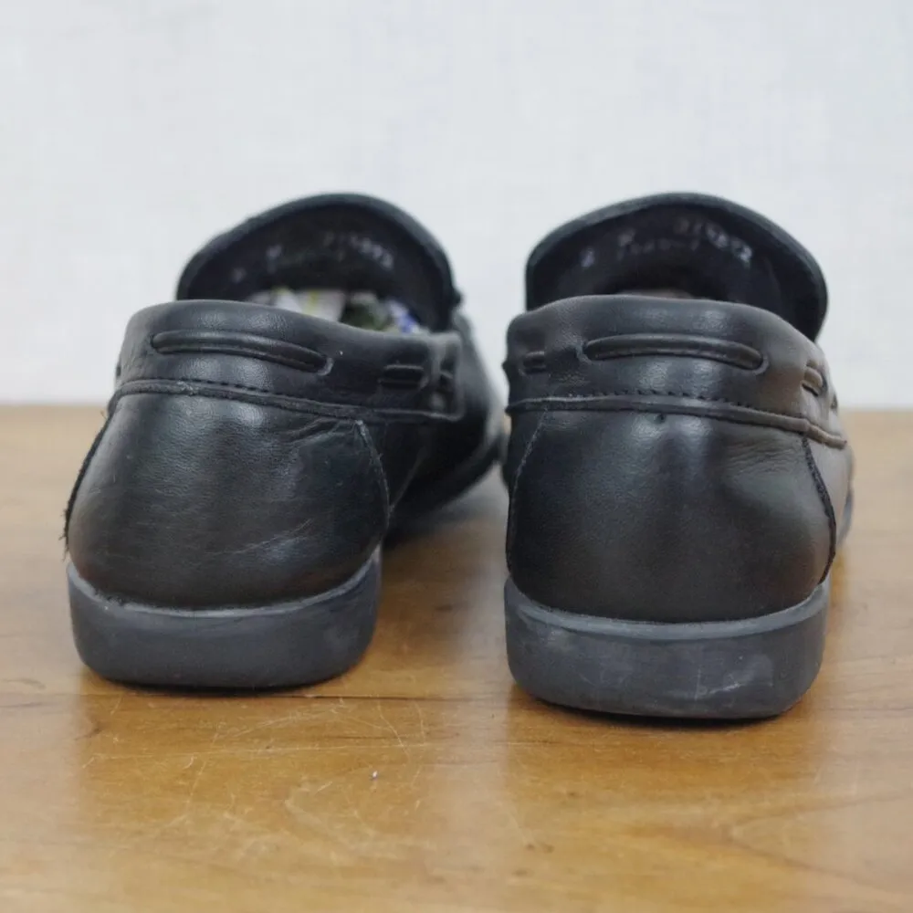 Ladies' Black Leather Moccasin Flats Size 6 - Image 7