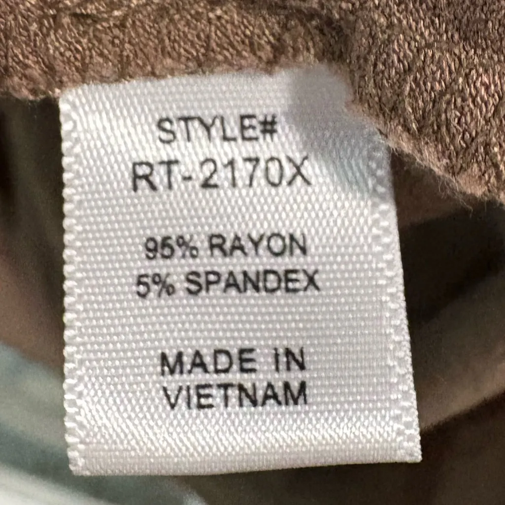 Zenana Twist Front V-Neck Oversized Dolman Sleeve Top Neutral Brown- Size 1X - Image 4