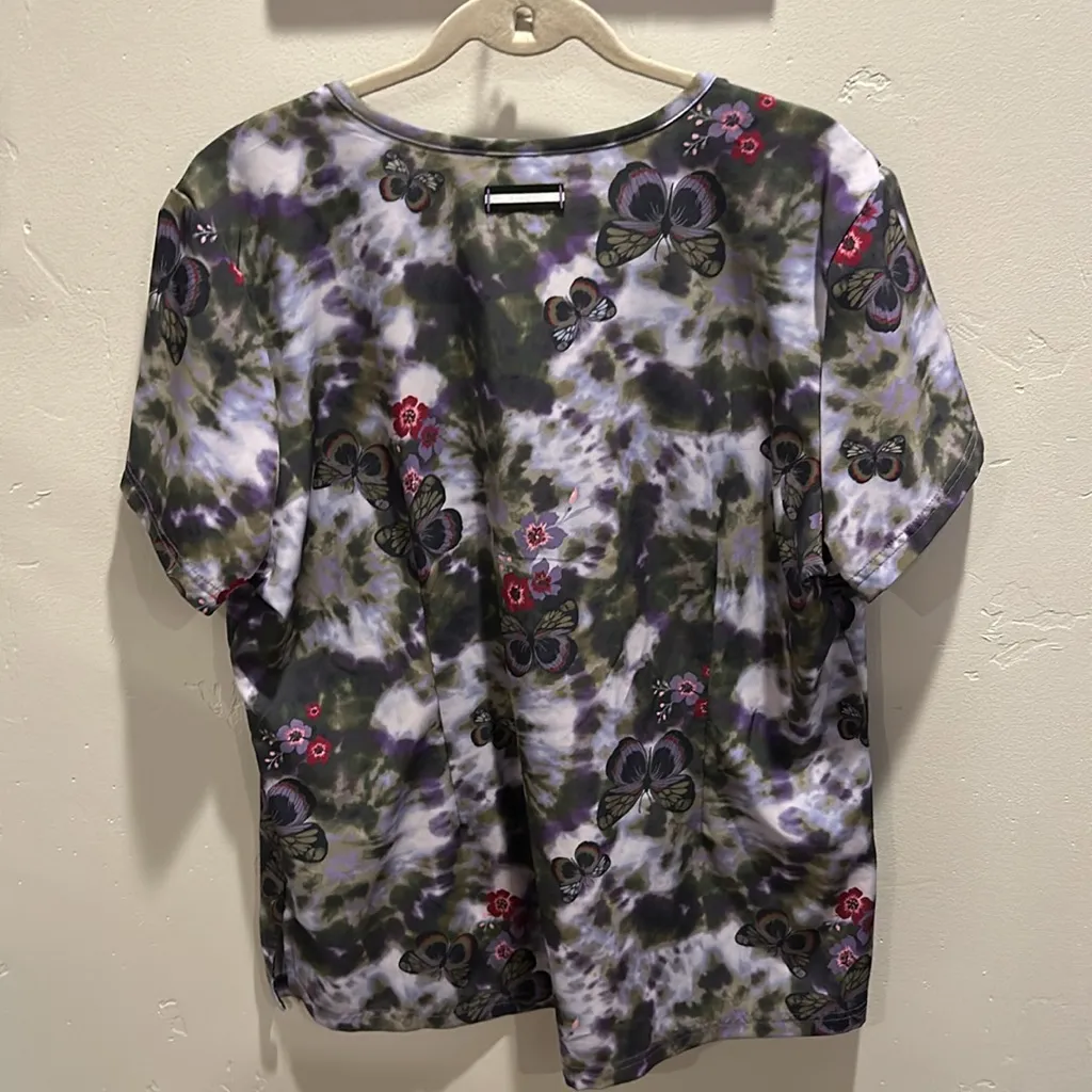 2 Women’s Short Sleeve V Neck Scrub Tops Purple Ombre & Butterfly Print Top XL - Image 6