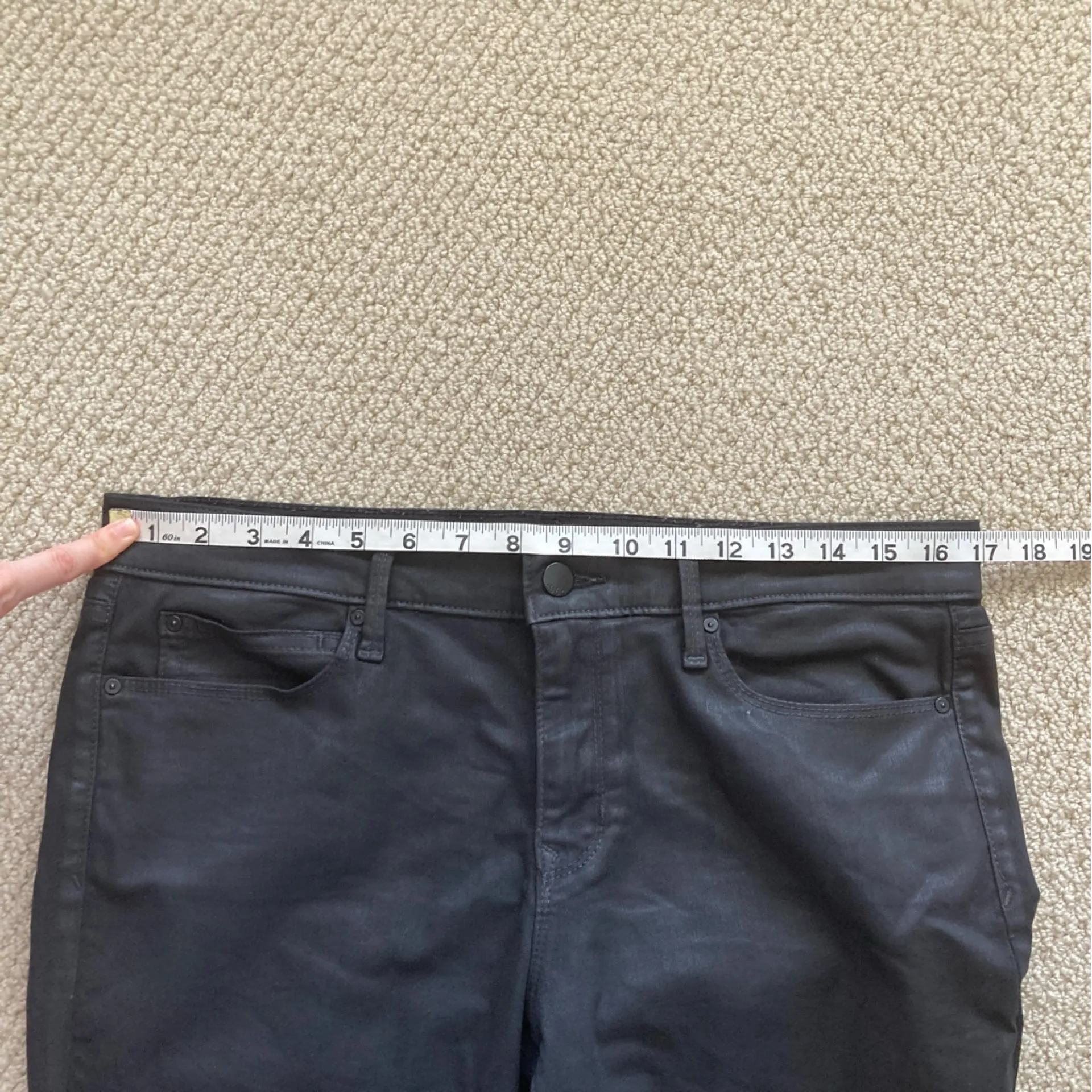 Gap 1969 Black Shine Skinny Legging Jeans Size 30 Stretch Pants Bottoms EUC - Image 4