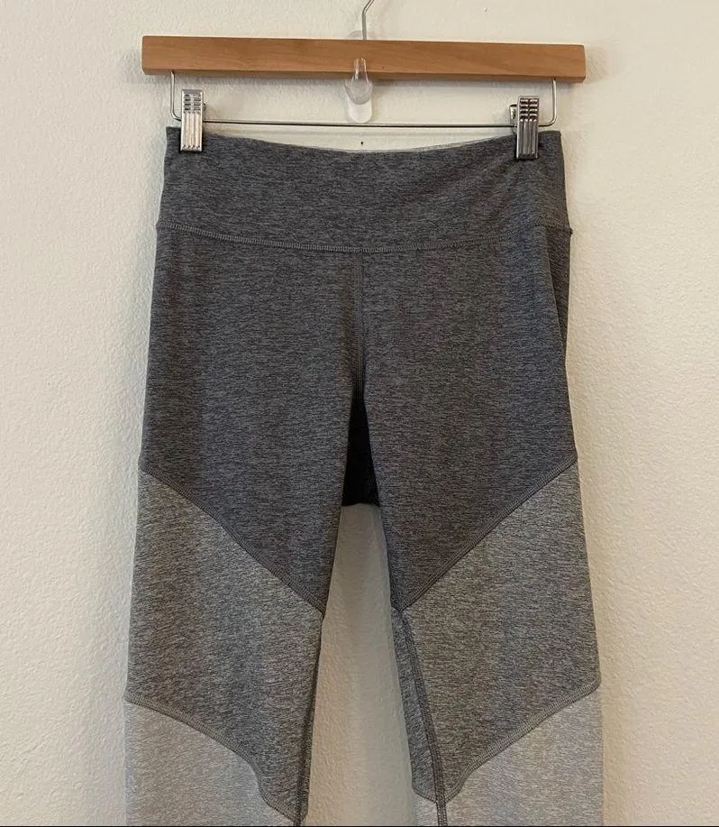 Outdoor Voices 7/8 Springs Legging Grey Size Small - Image 7