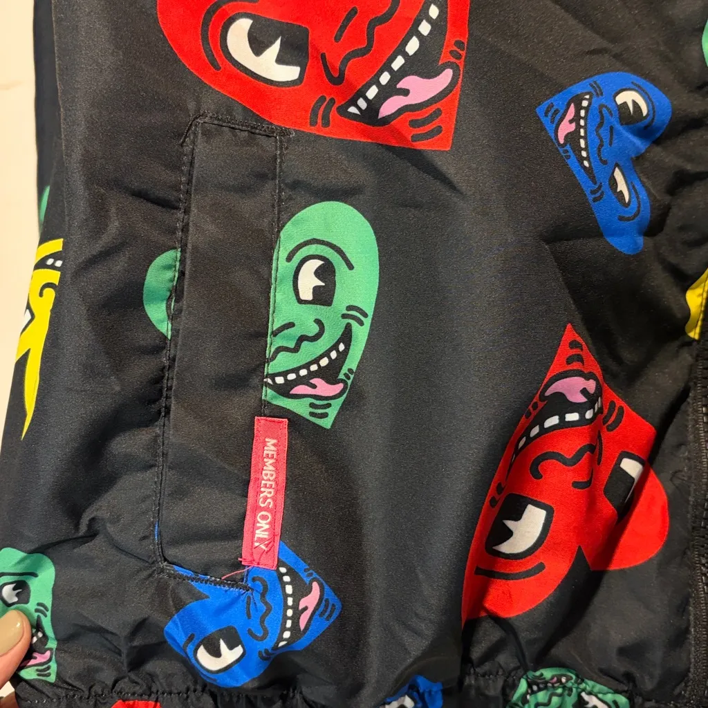 Members Only x K. Haring- Colorful Heart Faces Black Windbreaker Hood- Size L - Image 5