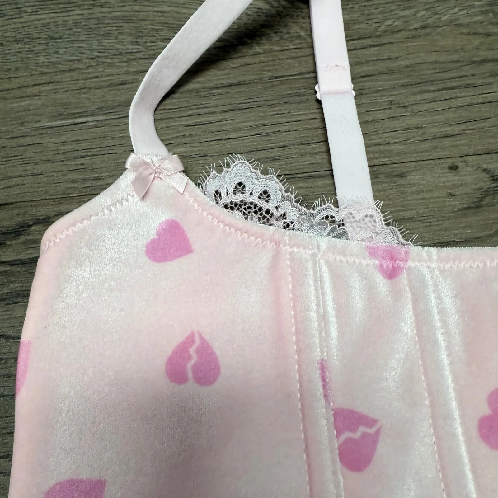 SKIMS Velvet Lace Cropped Corset Top Cherry Blossom Heart Breaker NWT Medium - Image 10