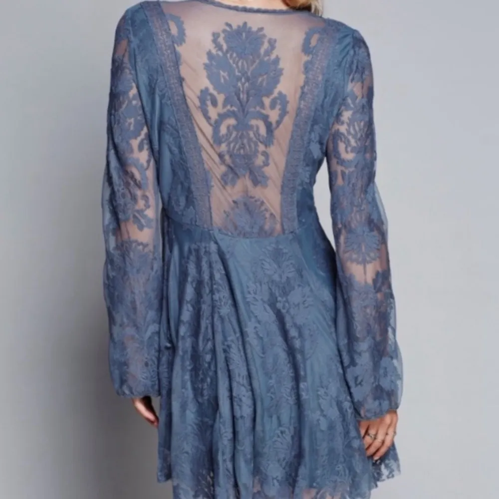 Free People Reign Over Me Lace Dress slate gray size 2 ASO Elena Gilbert Vampire - Image 4