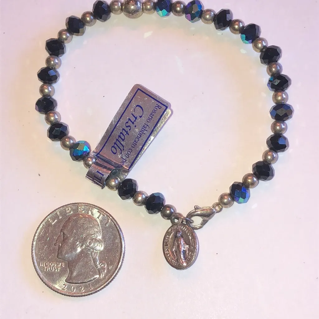Cristallo Black and Silver Religious Charm Beaded Bracelet - Image 3
