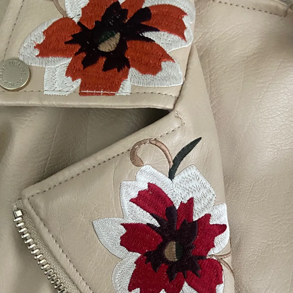 Dennis Basso Madison Ave. faux leather floral jacket - Image 4