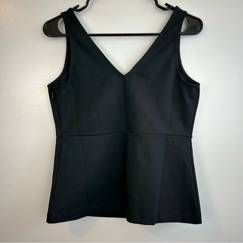 NWOT Everlane Black The Dream V-Neck Sleeveless Tank/Blouse Size Small - Image 10