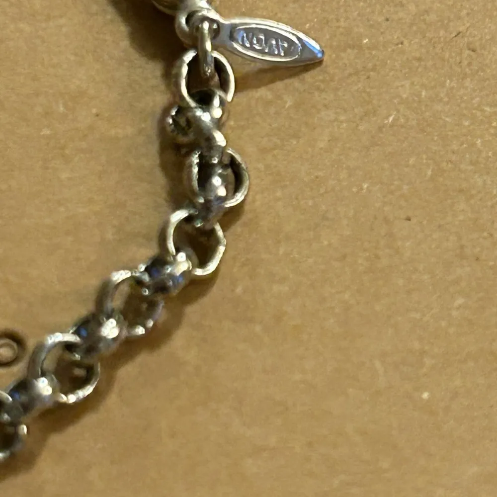 Avon 2007 turquoise color necklace with sea glass accents - Image 4