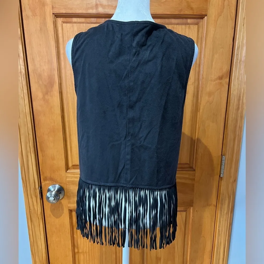 Black Fringe Vest Size L - Image 2