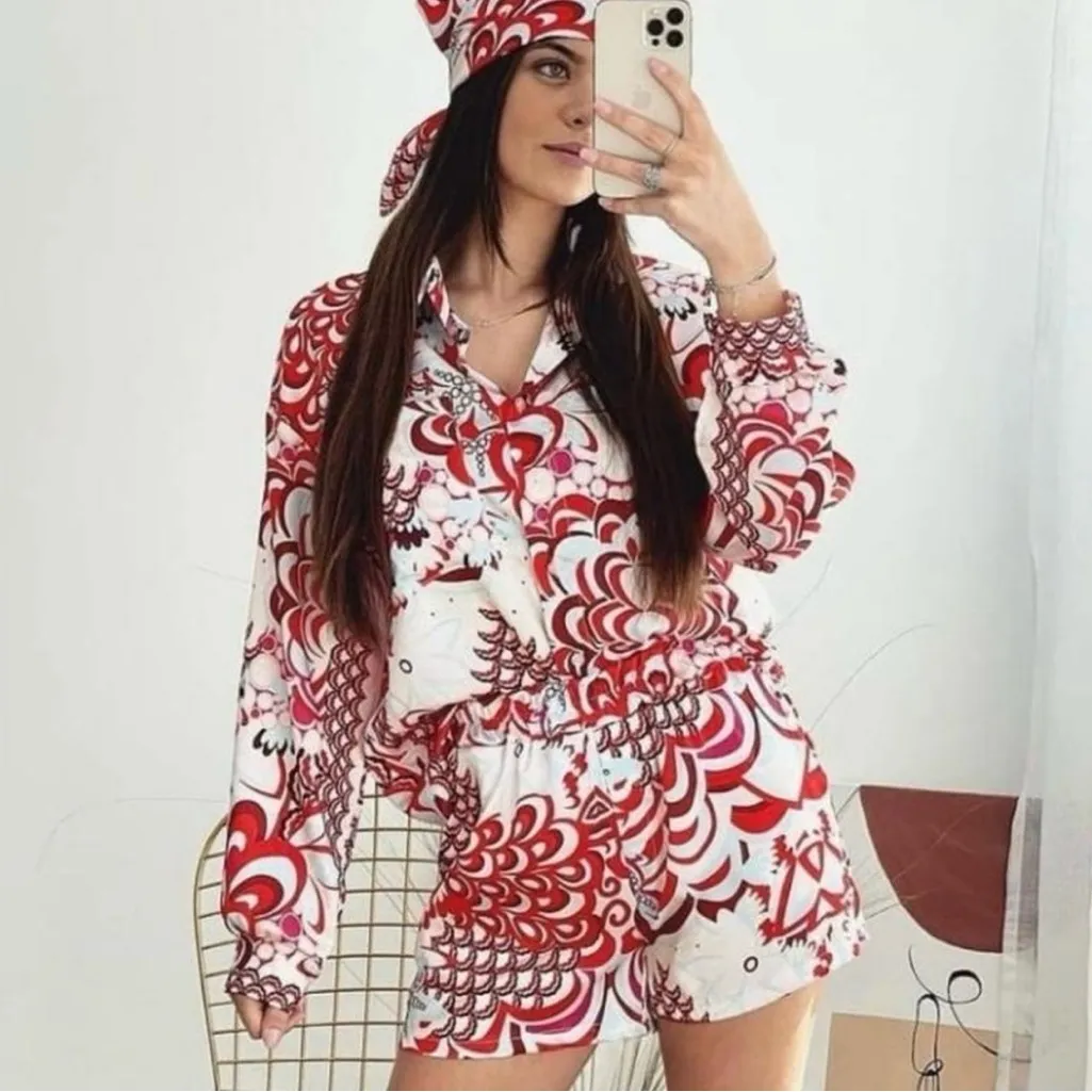 NWT Zara Bloggers Favorite floral Colorful pull on shorts with pockets, size S - Image 4