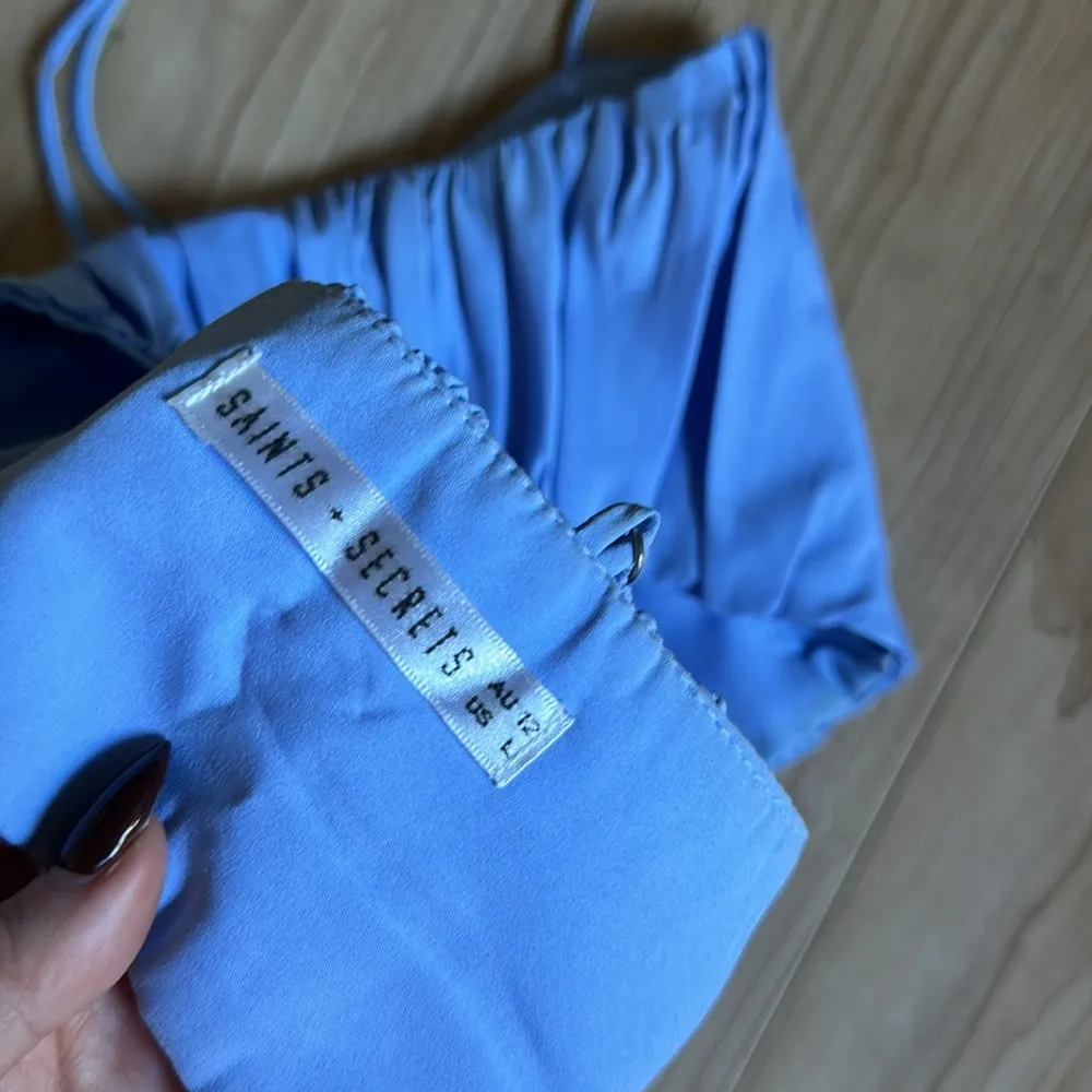 Saints & Secrets Blue Crop Top - Image 3