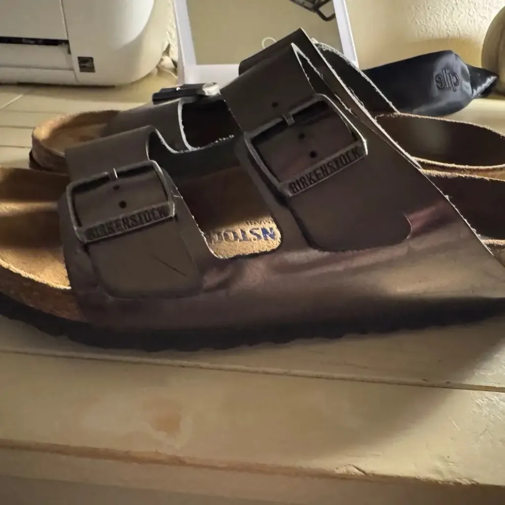 Birkenstock Arizona Sandals - Oiled Leather - Black - Size 9/9.5 - Image 7