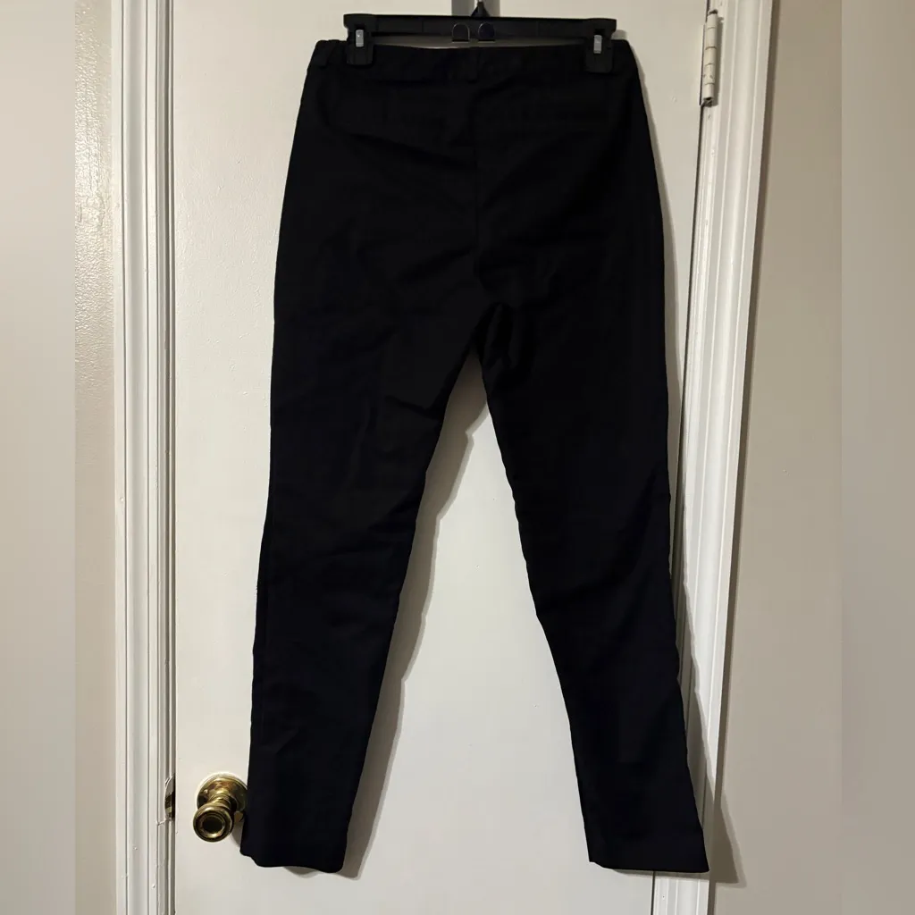 Michael Kors Black Pants With Gold Zipper & Pockets size 4 - Image 4