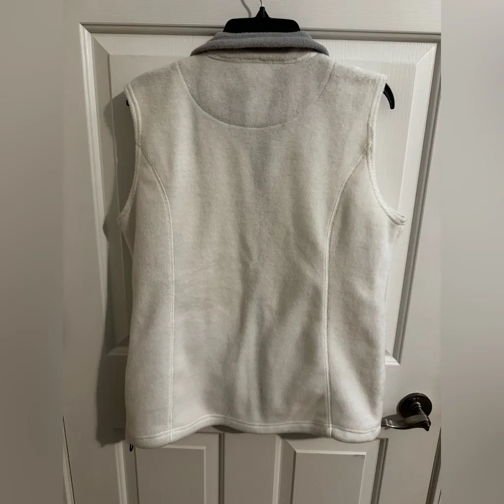 Cabela's Women's Snake River Fleece Vest White Grey Zip Pockets Size Medium - Image 7