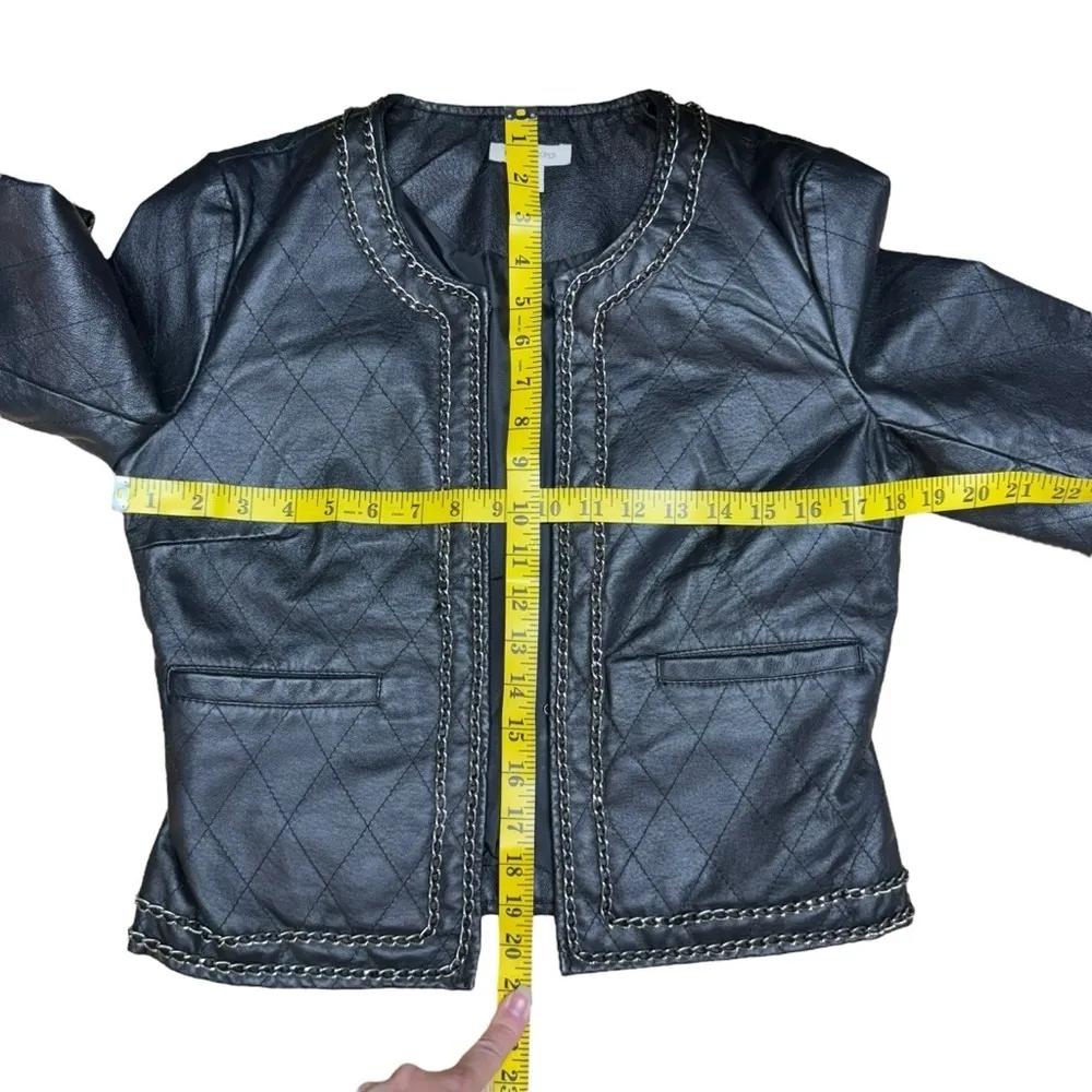 Boston Proper Genuine Leather Cropped Biker Jacket Metallic Chain Trim Size 4 - Image 14