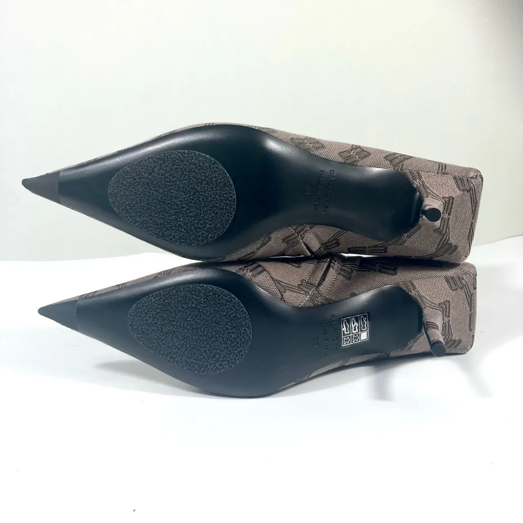 Balenciaga So Knife Logo Jacquard Pointed Toe Bootie 39 EU NEW BB Monogram - Image 9