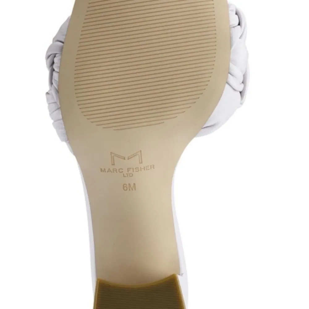 NIB Marc Fisher LTD Leather White/Grey Cerita Slide Heel Sandals Nude Bottom - Image 4