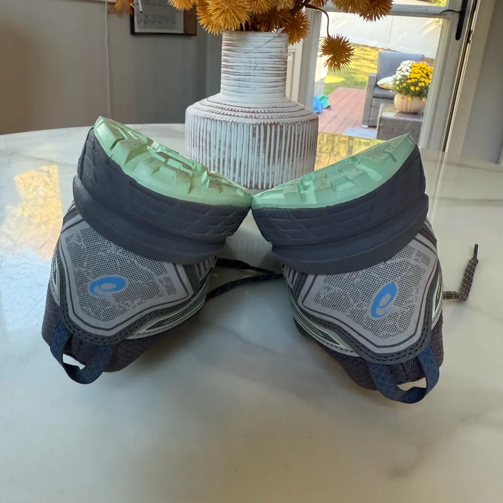 Gray Athletic Shoes Size 7 - Image 11