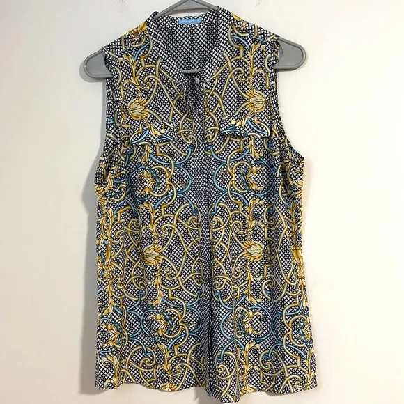 J. McLaughlin Derby print equestrian gold chain 100% silk button down blouse - Image 2