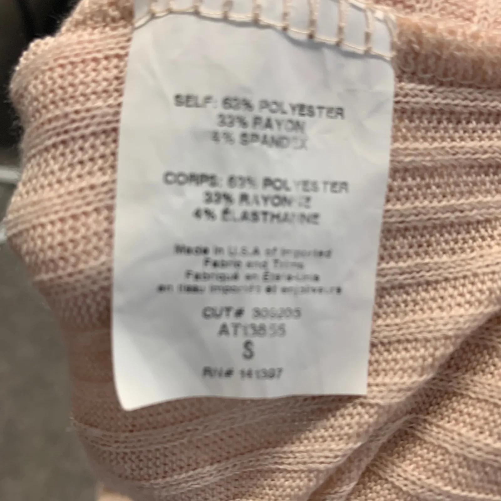 ASTR Pale Pink  Ribbed Twist Front Long Sleeve Crop Top Sz Small - Image 7