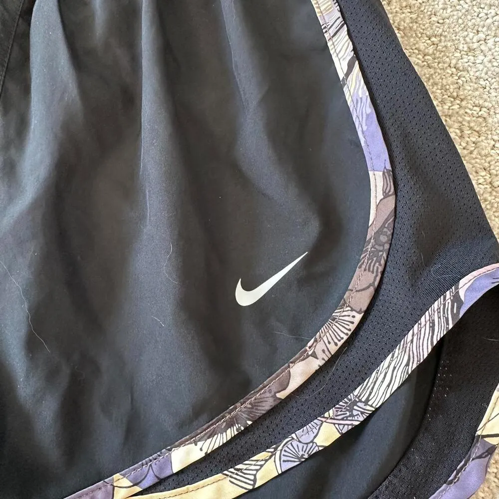 Nike Dri-FIT Tempo Running Shorts Small BLACK/ BLACK/ WOLF GREY - Image 6