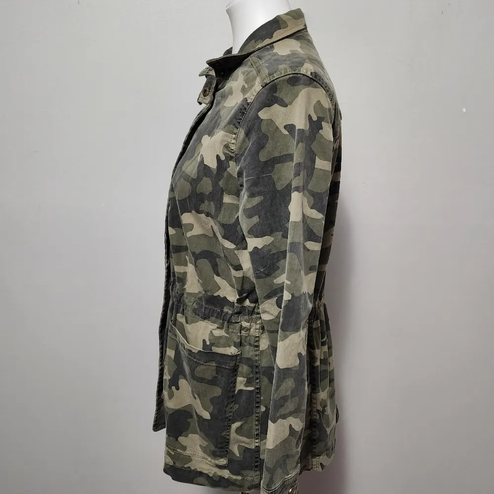 Lucky Brand  Camo Utility Jacket Size Medium - Image 4
