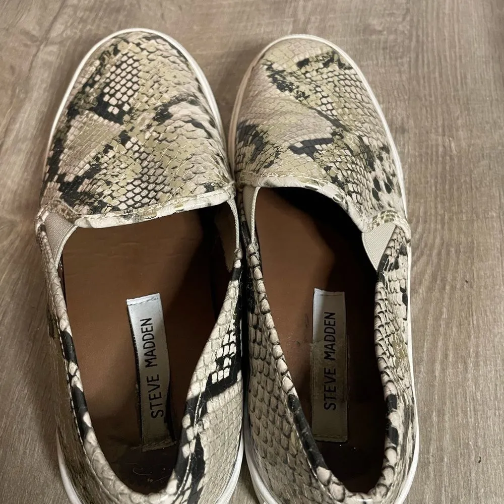 Steve Madden Safary Metallic Slip On Shoes Women's Size 8 - Image 3