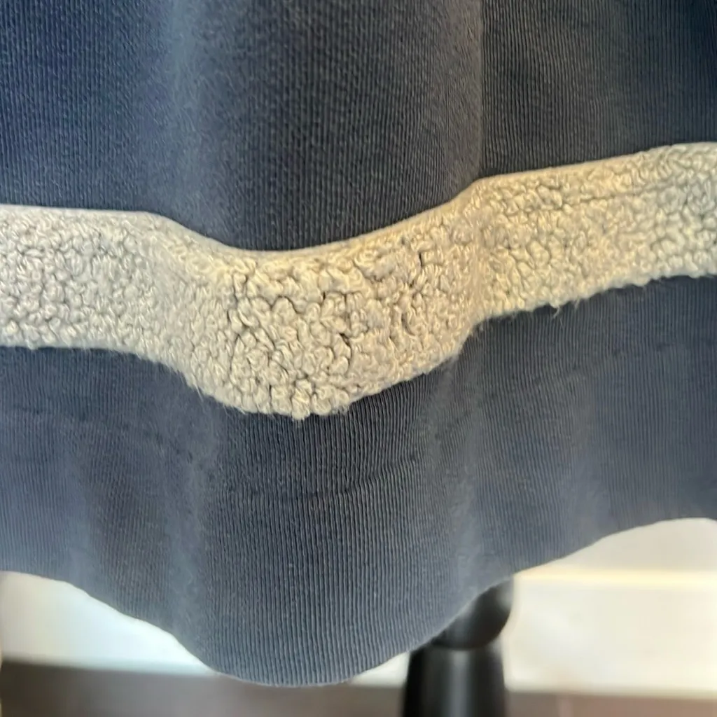 Wood Wood Stylish Blue Side Pockets Mini Pleated Skirt Gray Fur Trim Size Small - Image 4