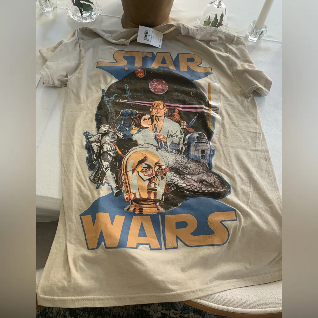 NWT Star Wars Graphic Tee T Shirt Size Small Men’s Unisex Leia Luke C - Image 3