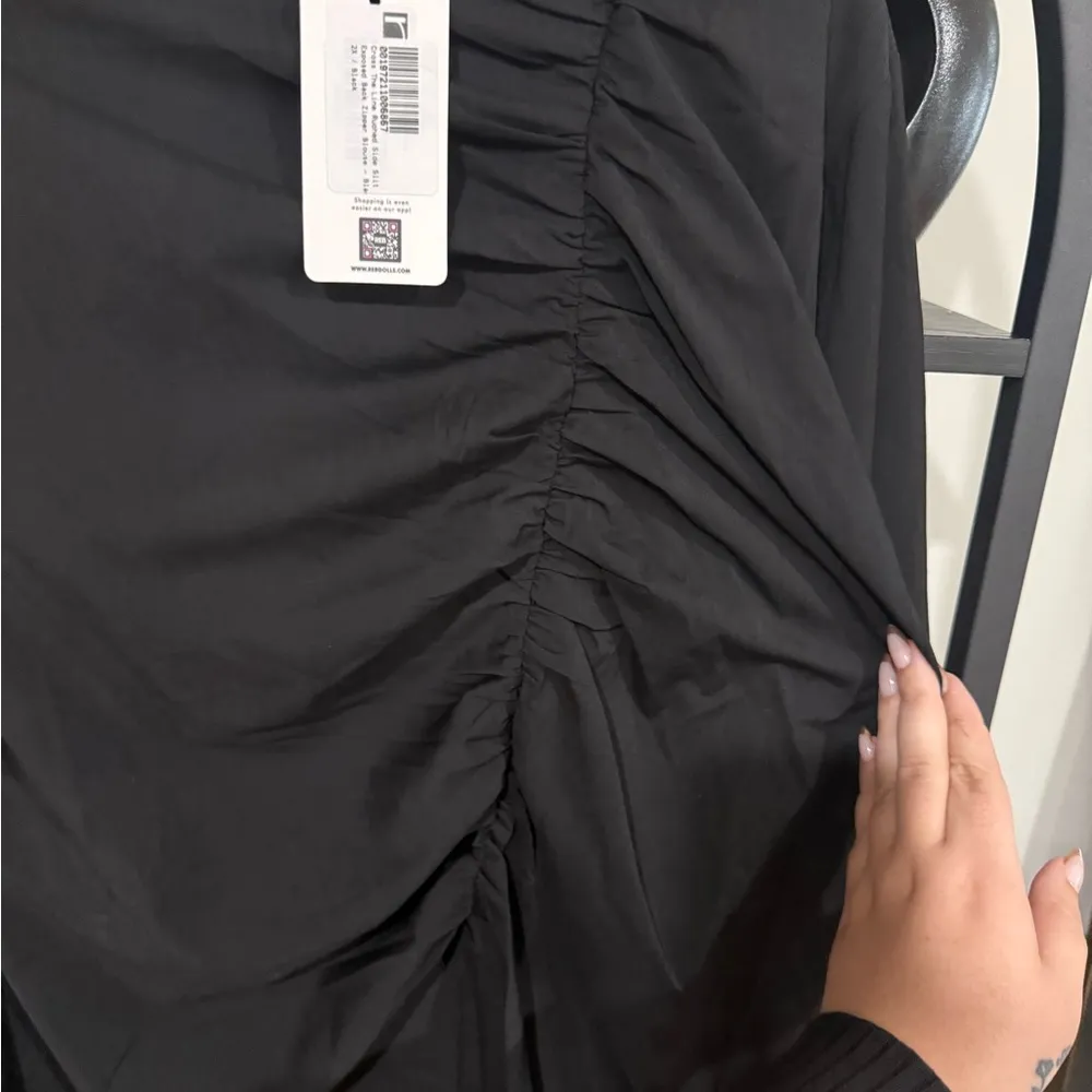 Rebdolls  Black Ruched Blouse plus size 2x - Image 5