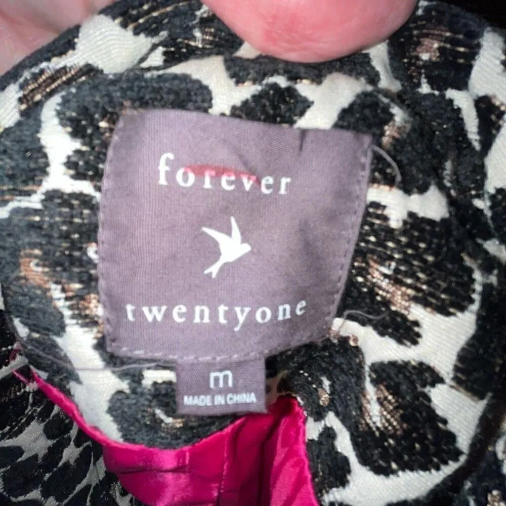 Forever 21 animal print textured coat medium‎ - Image 5