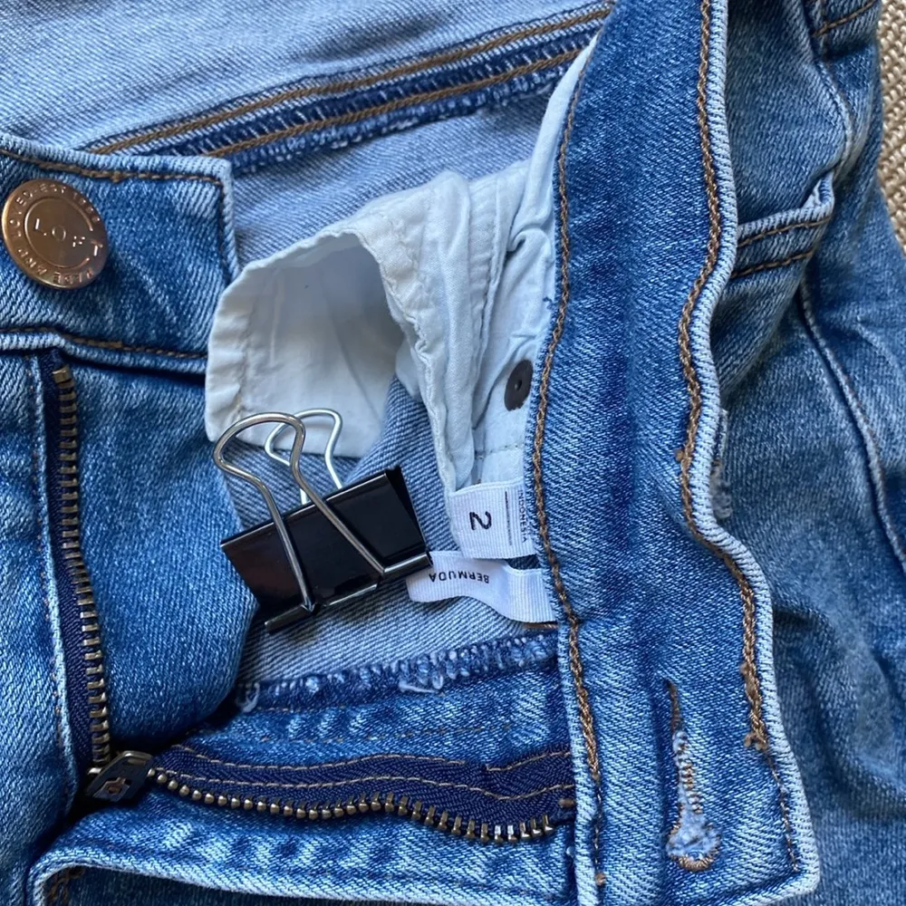 LOFT outlet Blue Denim Bermuda Jeans size 2 - Image 4