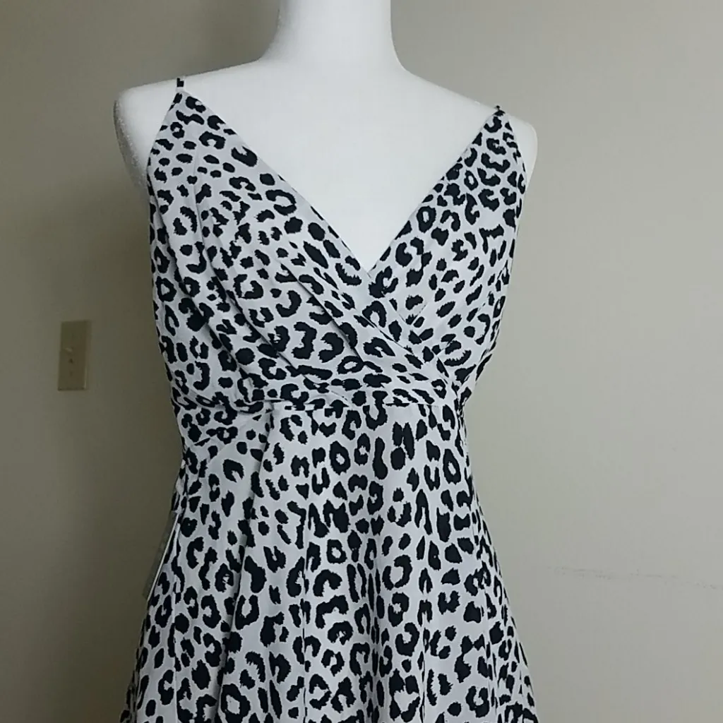 Express Black and White Leopard Print Midi Dress - Image 2