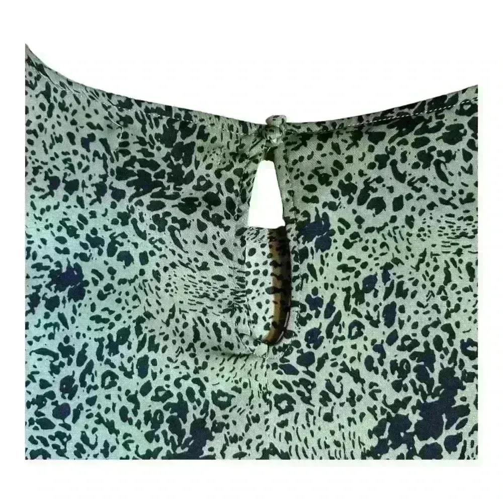 Ophelia Roe Blouse L green black animal print 1 button back Rouched Puff Sleeve - Image 5