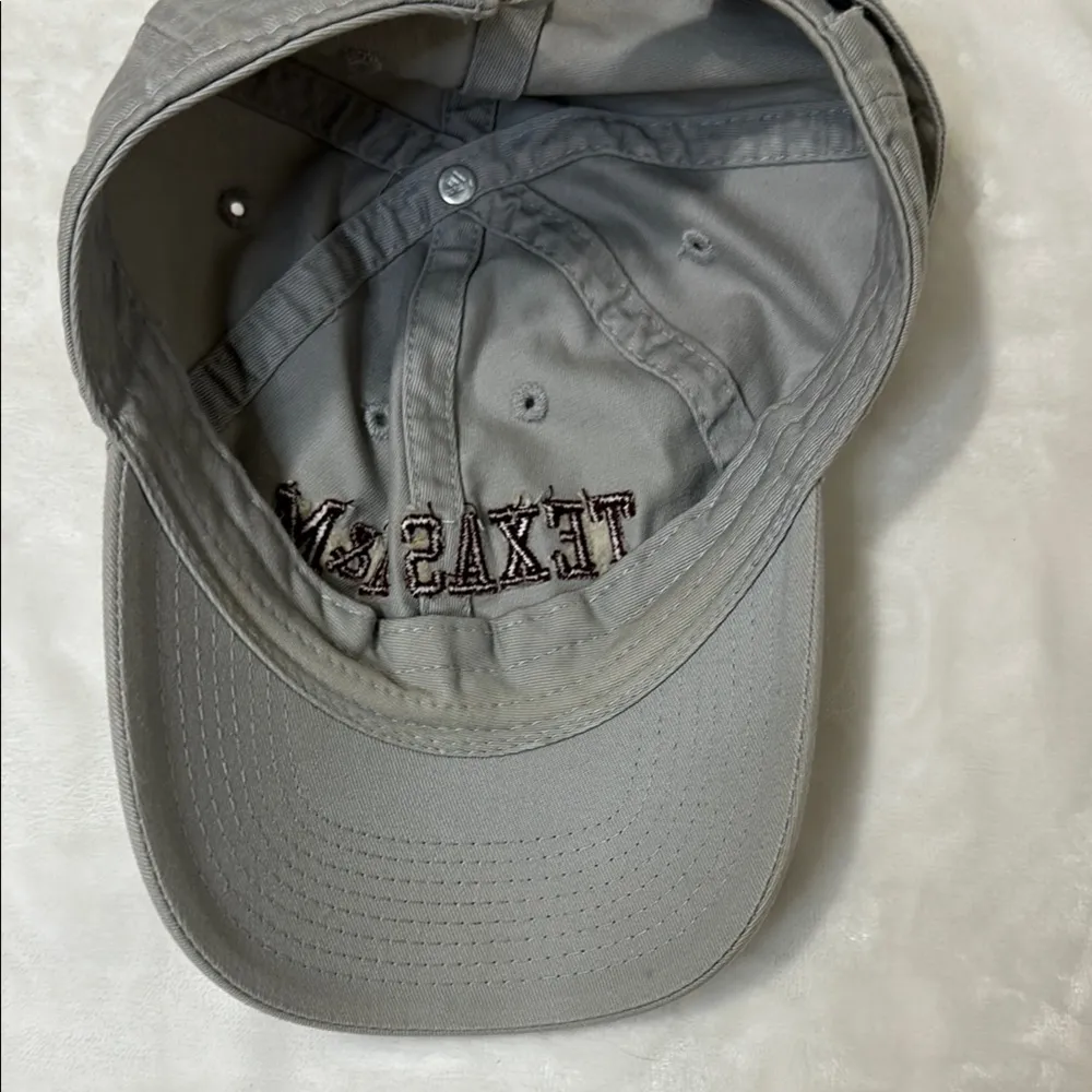 Adidas Gray and Marron  TEXAS A&M hat - Image 8