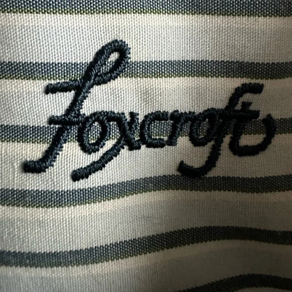 Foxcroft long sleeve button down shirt size 8 medium - Image 2