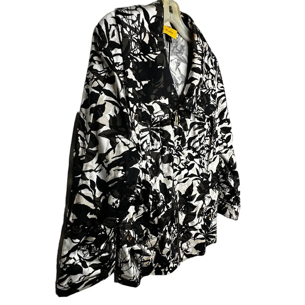 ST. JOHN Zip‎ Jacket - Image 3