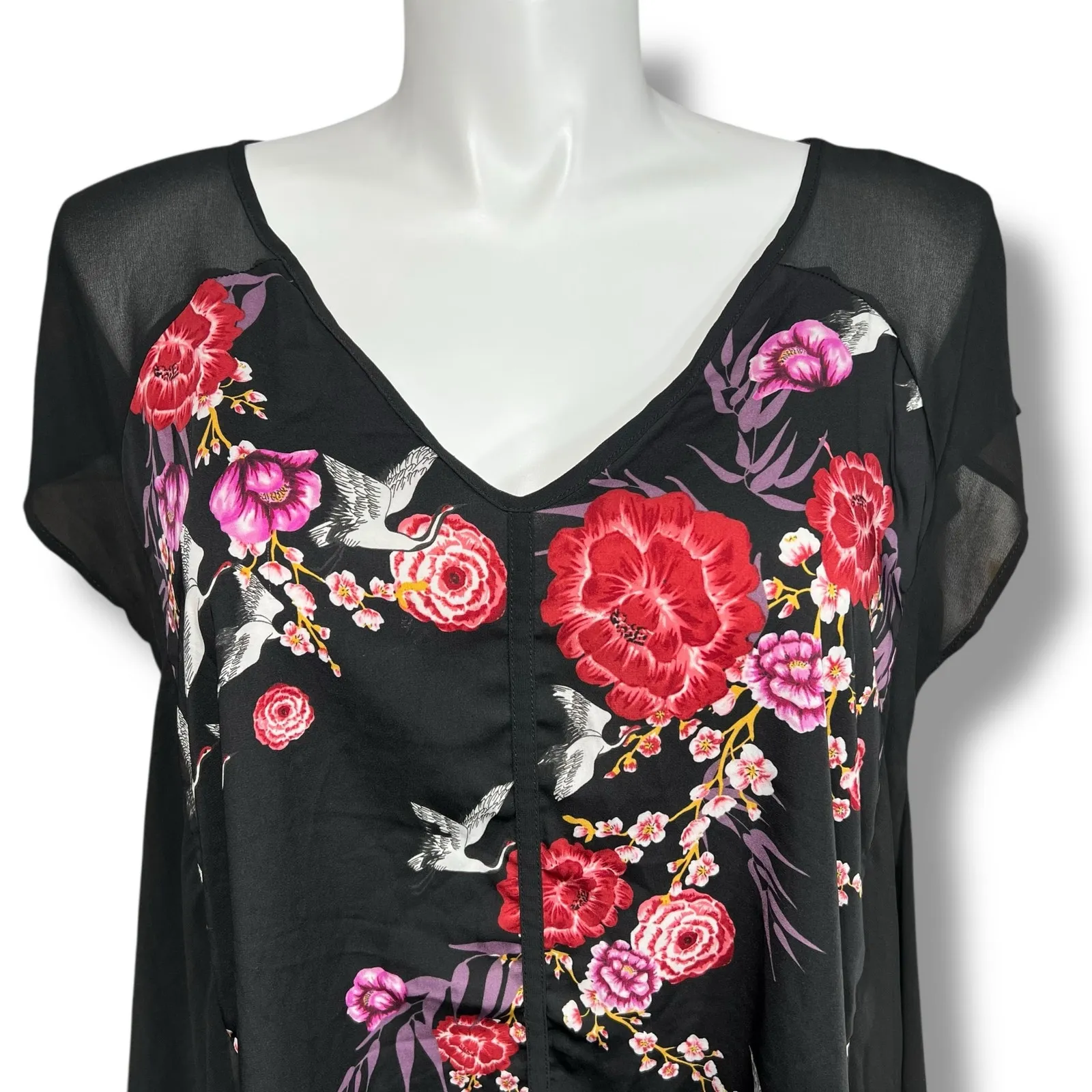 Torrid Womens Floral Print Chiffon Sharkbite Blouse Shirt Top Sheer Black Sz 2 - Image 2