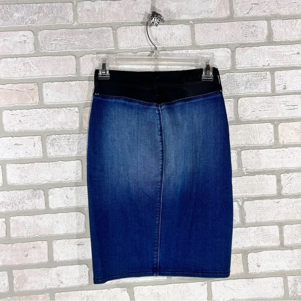 True Religion NWOT Chloe Denim Pencil Skirt in Byum Wash Size 24 - Image 4