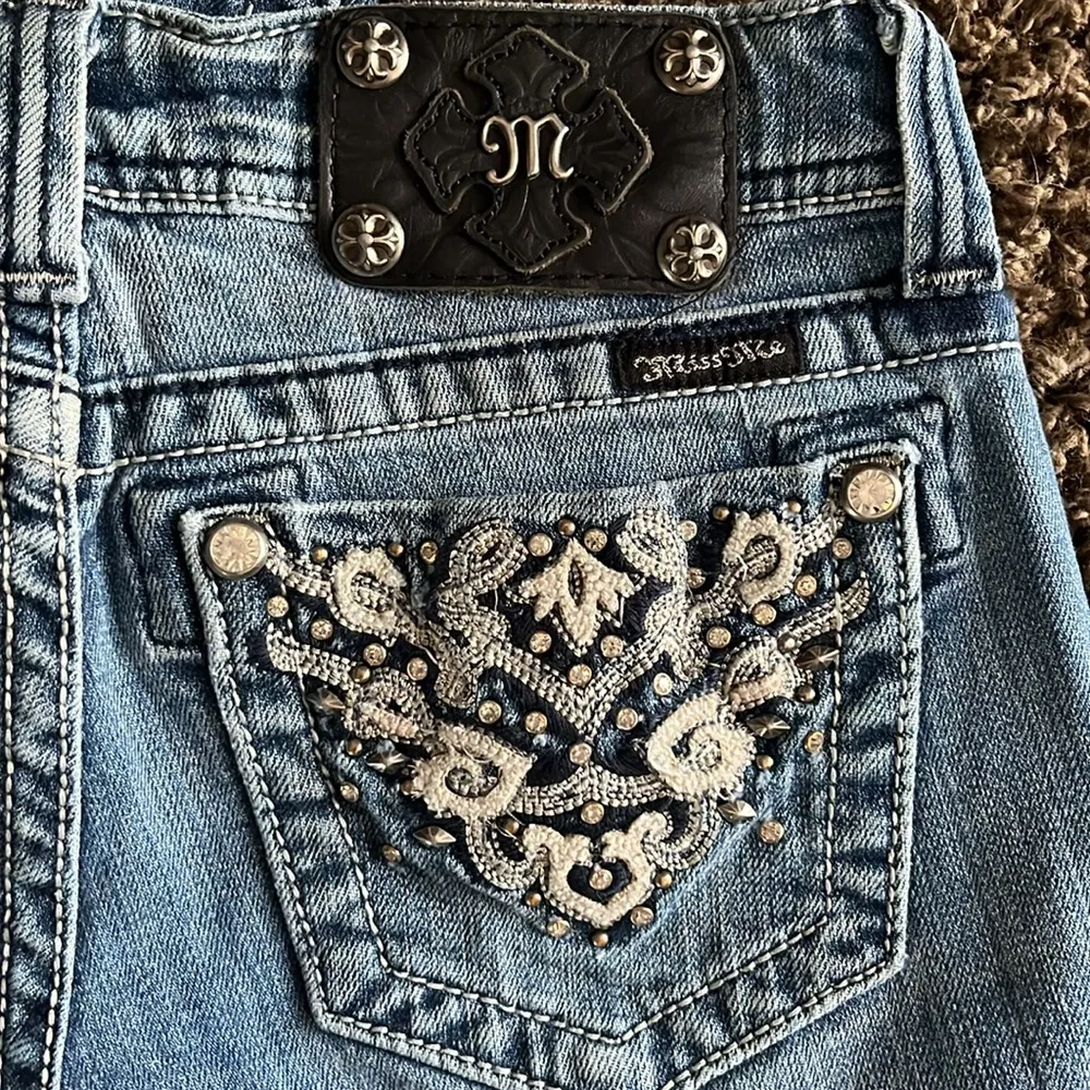 Miss Me Straight Leg Crop Pants - Image 4