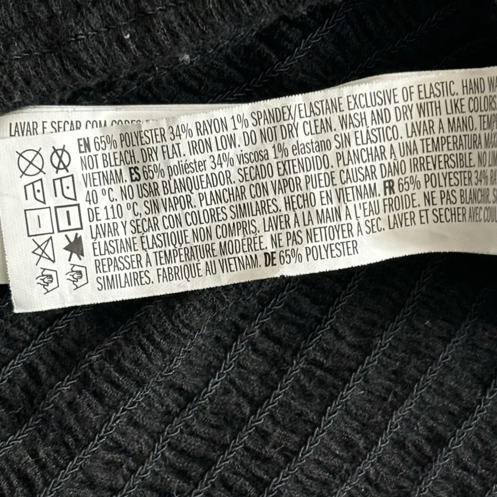 Black Rushed Crop Top Size M - Image 4