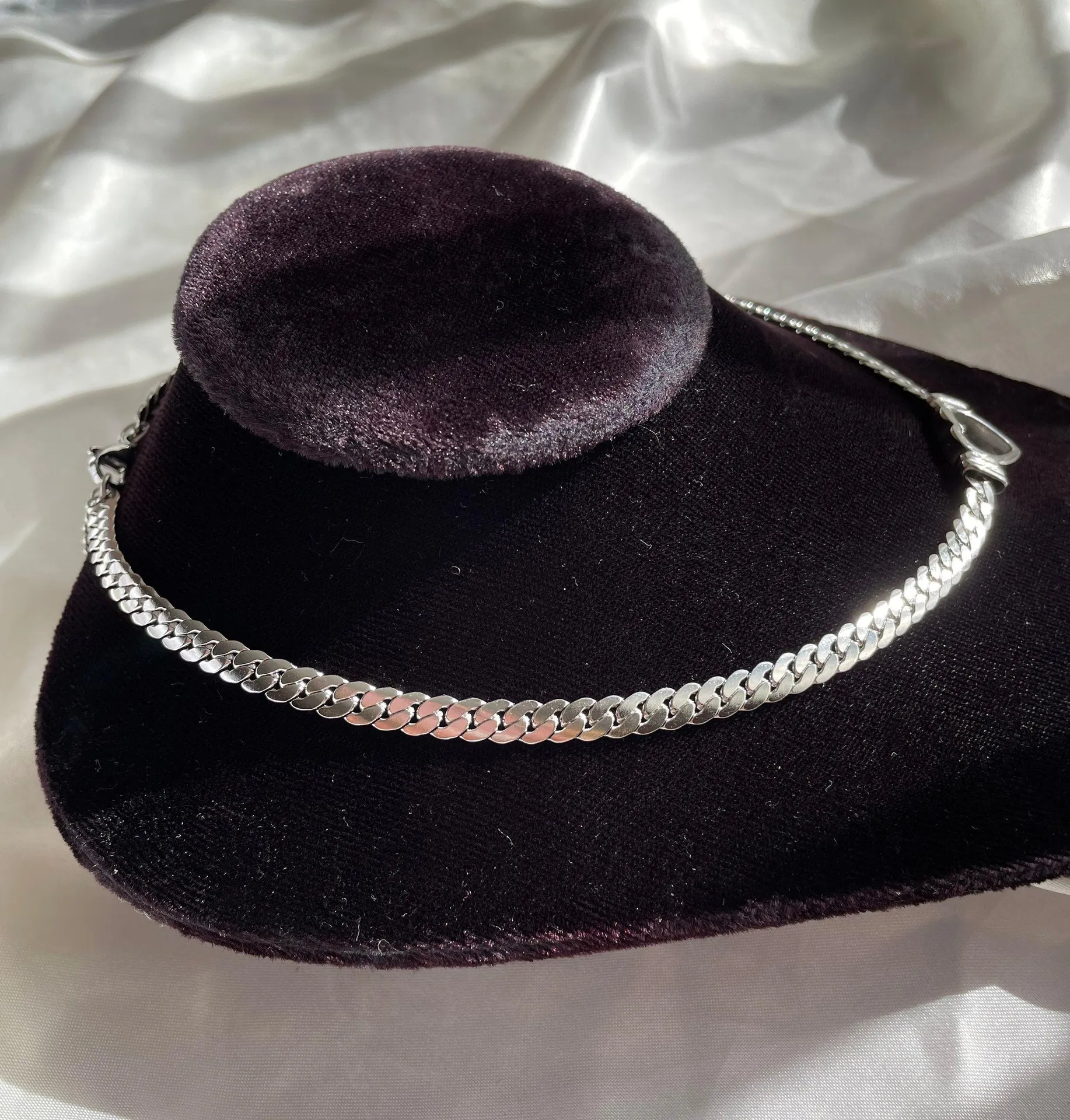 NEW Silver Heart Pendant Chain Choker Necklace - Image 3