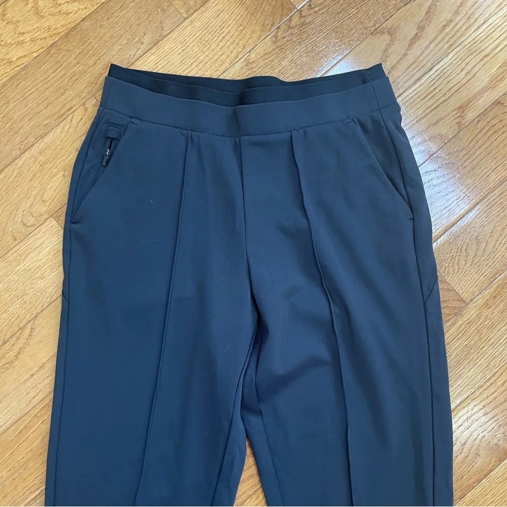 Athleta Venice Pintuck Pant Women's XS Black Stretch Pull On Tapered Leg Cropped - Image 3