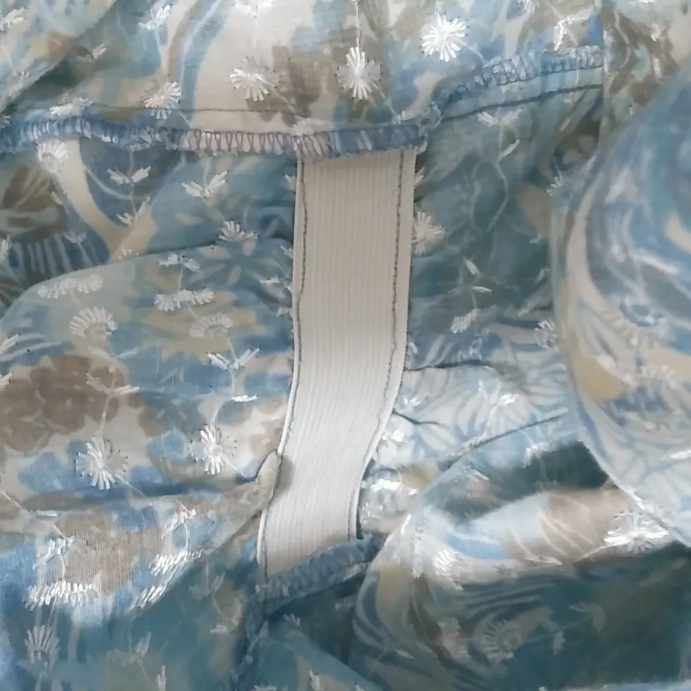 Elan L Blue Brown Pocketed Pullover Scrub Top - Image 10